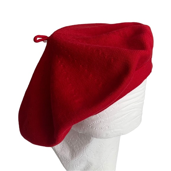 Red French Parisian Beret - Picture 1 of 4